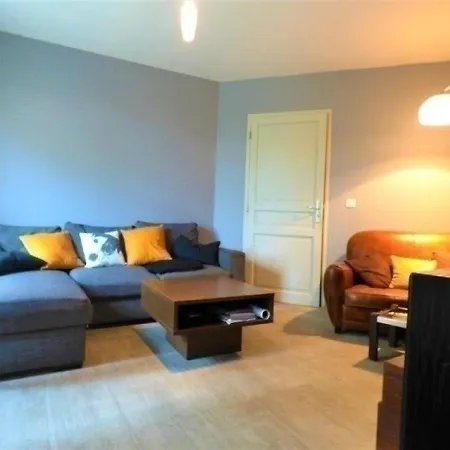 House - 77 * Fourques (Gard)